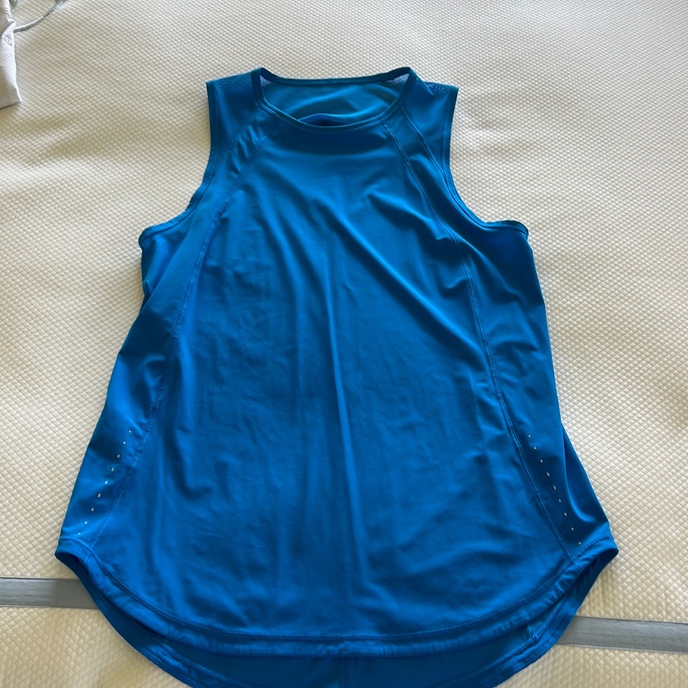 Lululemon Tank, medium blue, not royal blue